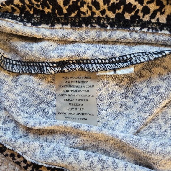 Ann Taylor Tank Top Ladies Medium Black/Beige Sleeveless Blouse Twist V-neck - Picture 3 of 4